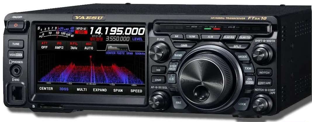 Yaesu FT-DX10 HF/50 MHz SDR transceiver